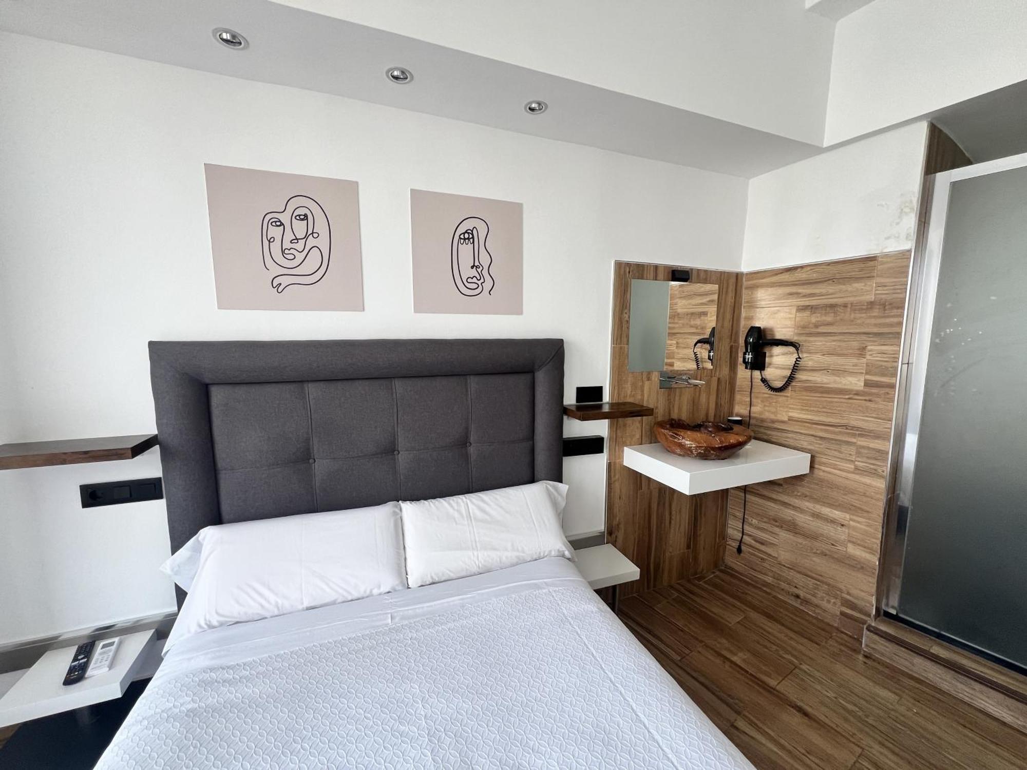 Ilustre Rooms Malaga Zewnętrze zdjęcie