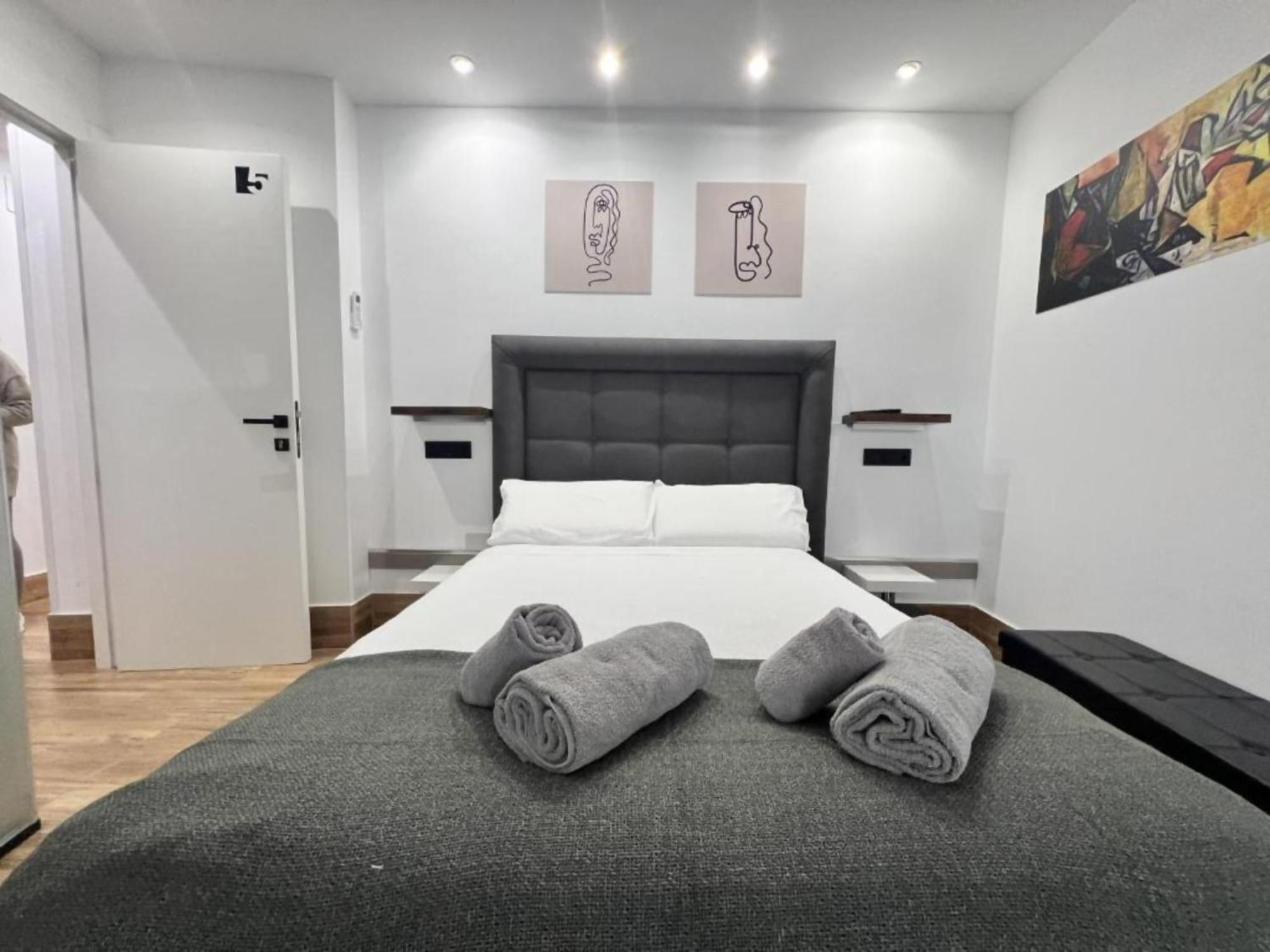 Ilustre Rooms Malaga Zewnętrze zdjęcie